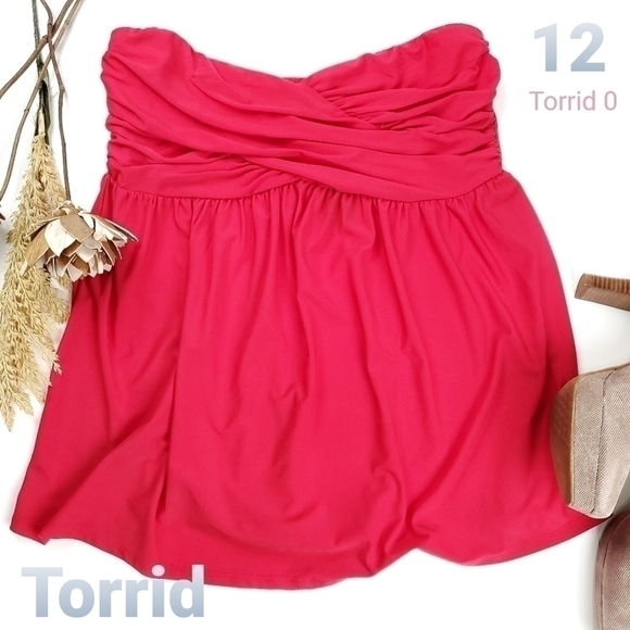 NEW Torrid Red Rouged Top Sz 12 - Torrid 0 - Picture 1 of 10